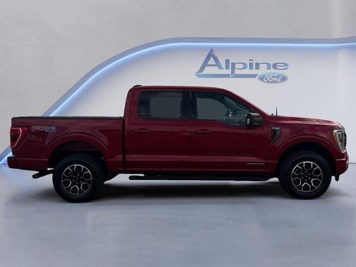 Rapid Red Metallic Tinted Clearcoat 2022 Ford F-150 XLT