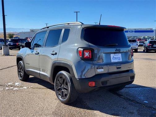 Sting-Gray Clearcoat 2021 Jeep Renegade Upland