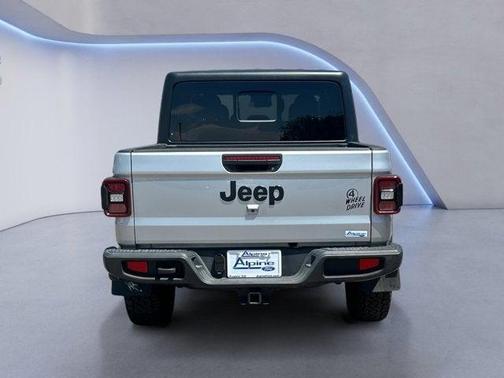 2024 Jeep Gladiator Willys