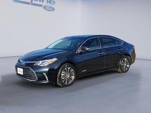 2017 Toyota Avalon Hybrid XLE Premium