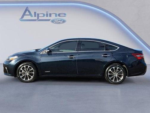 2017 Toyota Avalon Hybrid XLE Premium