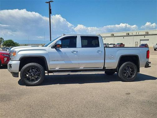 2018 GMC Sierra 2500 Denali