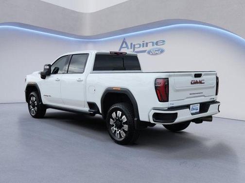 2024 GMC Sierra 2500 AT4