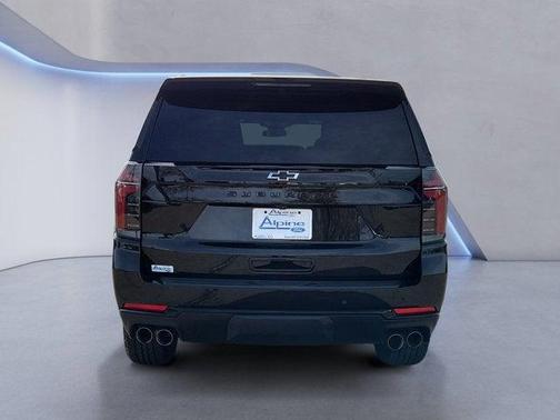 2025 Chevrolet Suburban 4WD Z71