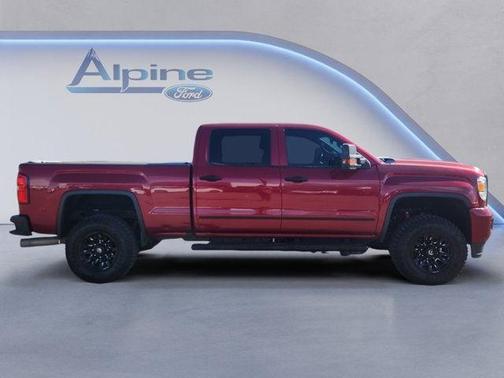 Red Quartz Tintcoat 2019 GMC Sierra 2500 Denali
