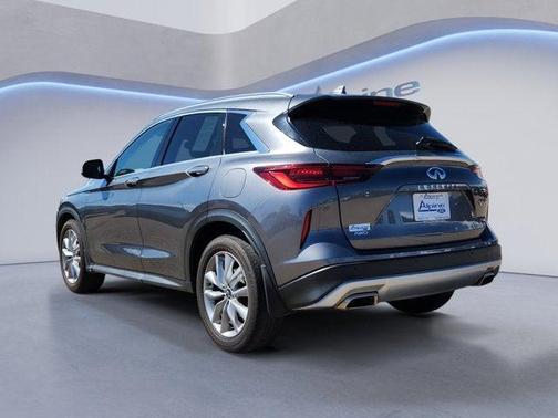 2022 INFINITI QX50 LUXE AWD
