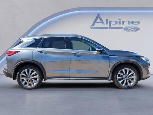 2022 INFINITI QX50 LUXE AWD