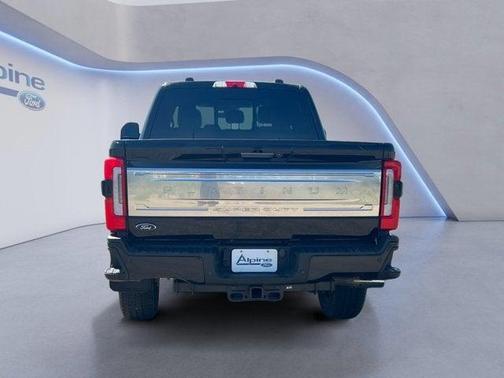 2023 Ford F-350 Platinum