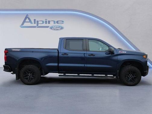 2022 Chevrolet Silverado 1500 Custom Trail Boss