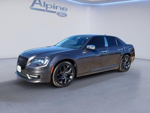 2022 Chrysler 300 Touring