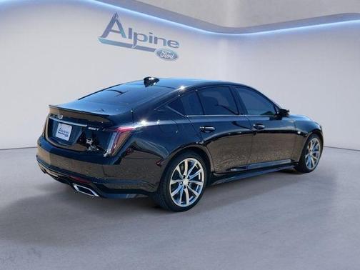 2025 Cadillac CT5 Sport