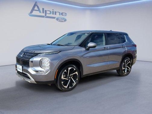 2022 Mitsubishi Outlander SE