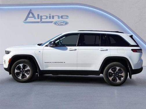 2022 Jeep Grand Cherokee 4xe Base