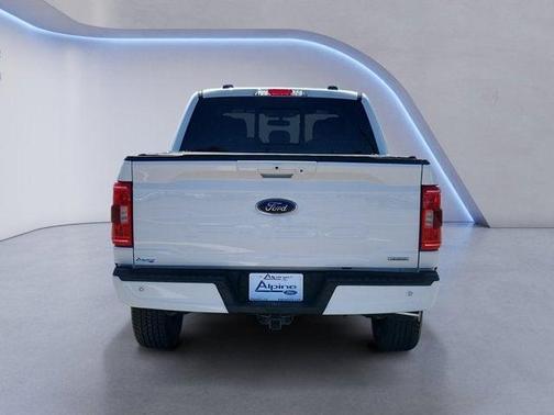 OXFORD WHITE 2022 Ford F-150 XLT