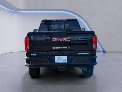 2020 GMC Sierra 2500 Denali