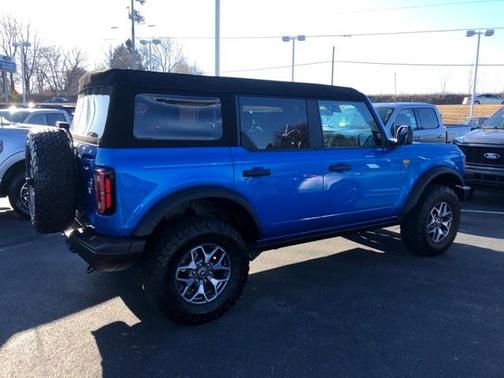 2023 Ford Bronco Badlands