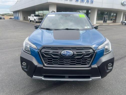Geyser Blue 2023 Subaru Forester WILDERNESS