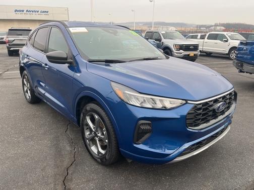 2023 Ford Escape ST-LINE