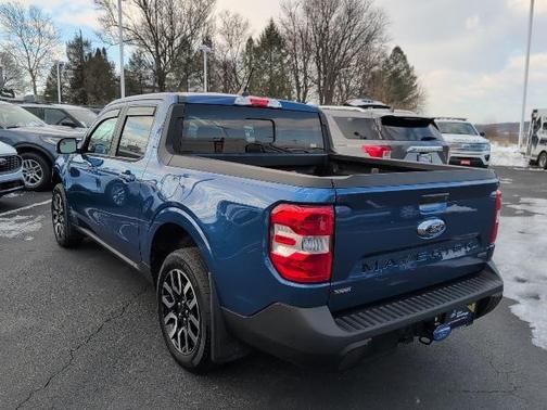 2023 Ford Maverick Lariat