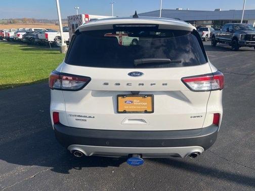 2022 Ford Escape Titanium