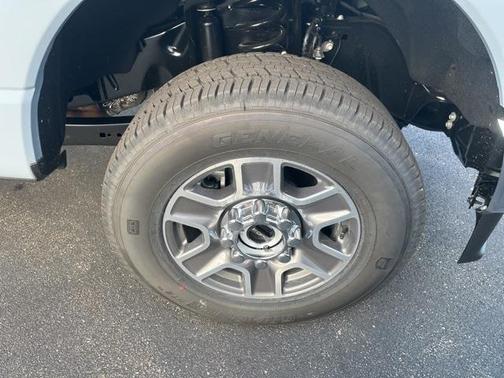 2026 Ford F-350 Lariat Super Duty