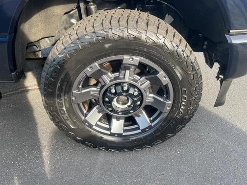 2024 Ford F-350 Lariat Super Duty