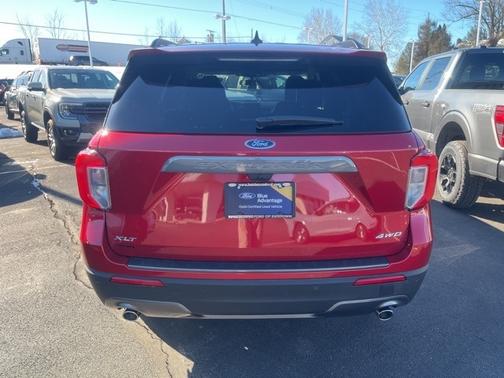 2024 Ford Explorer XLT