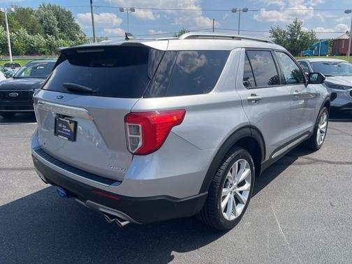 2022 Ford Explorer Platinum