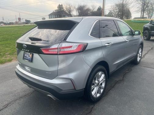ICONIC SILVER 2024 Ford Edge TITANIUM