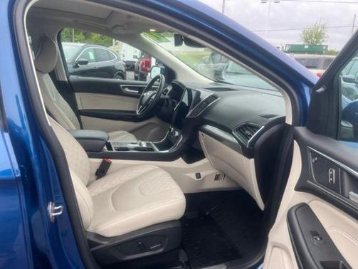 ATLAS BLUE 2024 Ford Edge TITANIUM