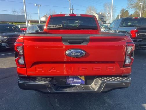 HOT PEPPER RED MET TINT CC 2024 Ford Ranger LARIAT