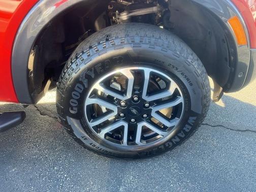 HOT PEPPER RED MET TINT CC 2024 Ford Ranger LARIAT