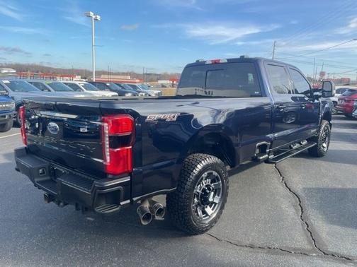 2024 Ford F-350 LARIAT SUPER DUTY