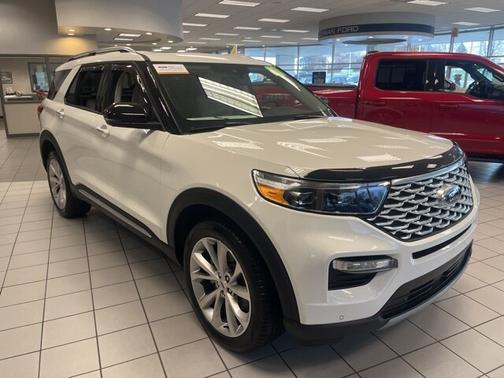 2023 Ford Explorer PLATINUM