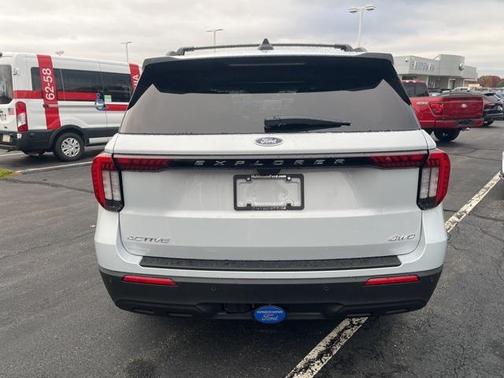 2026 Ford Explorer 