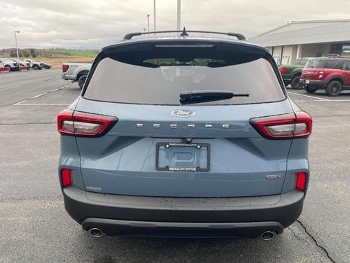 2026 Ford Escape ST-Line Select