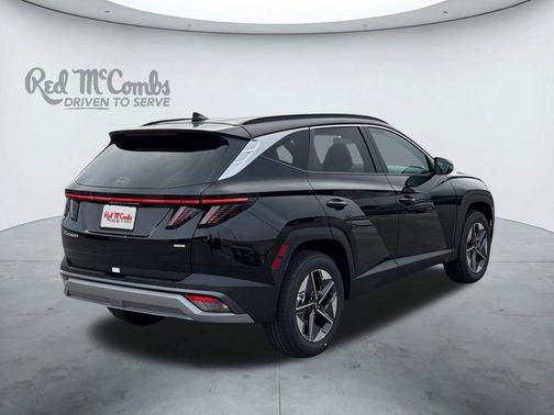 Phantom Black 2026 Hyundai TUCSON SEL Premium