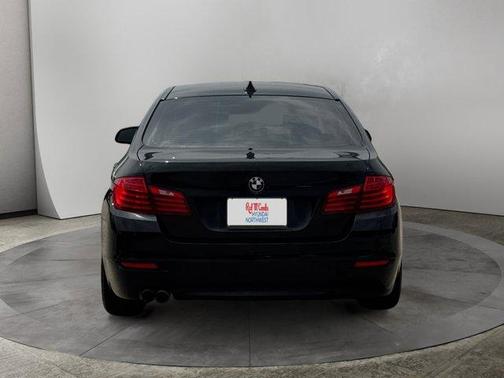 2016 BMW 528 i
