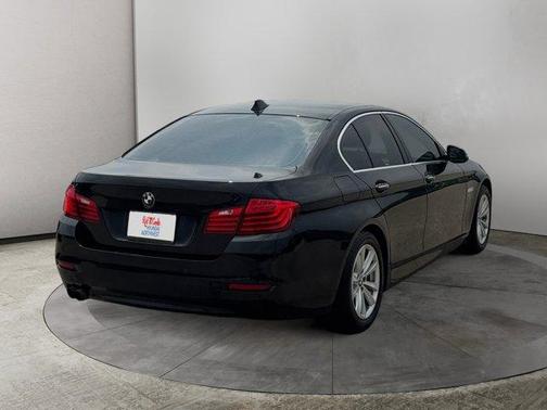 2016 BMW 528 i