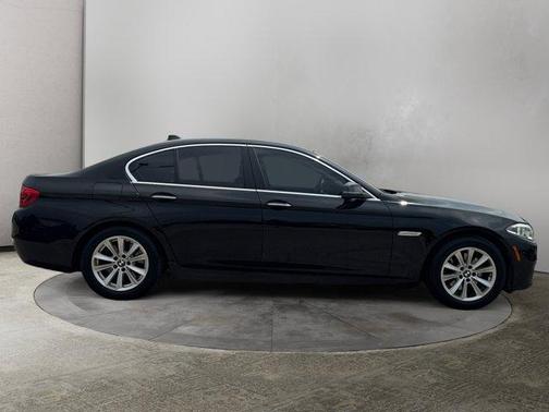 2016 BMW 528 i