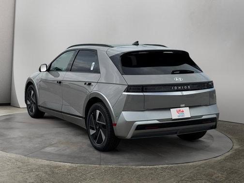 2025 Hyundai IONIQ 5 Limited