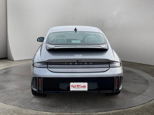 2025 Hyundai IONIQ 6 Limited