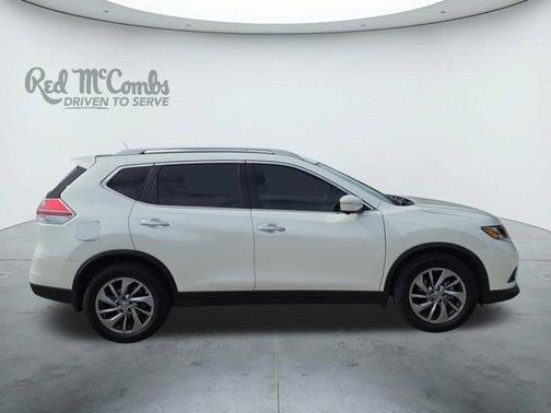 Moonlight White 2015 Nissan Rogue SL