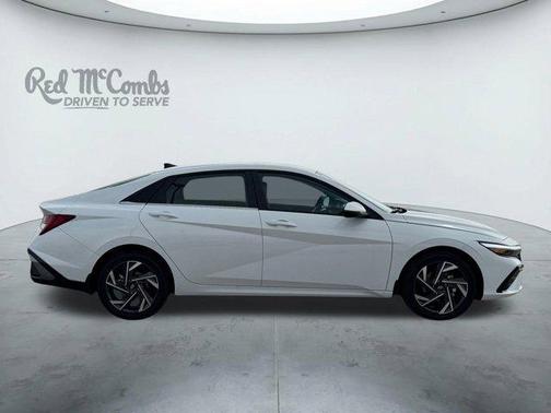 2025 Hyundai ELANTRA HEV Limited