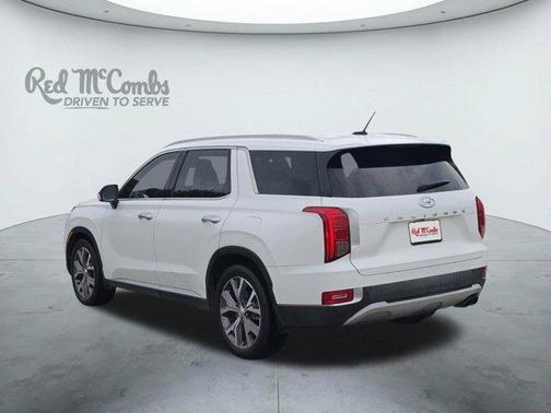 White 2022 Hyundai PALISADE SEL
