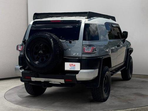 2012 Toyota FJ Cruiser Base