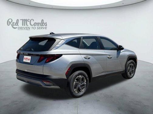 Shimmering Silver 2026 Hyundai TUCSON Hybrid Blue SE