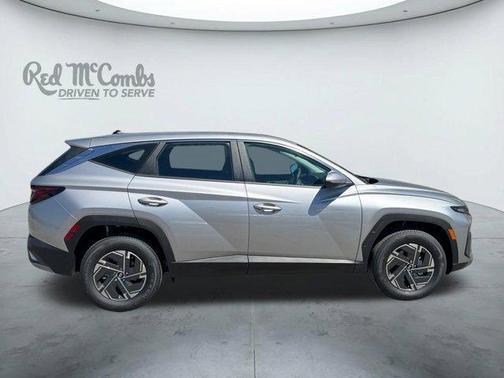 Shimmering Silver 2026 Hyundai TUCSON Hybrid Blue SE