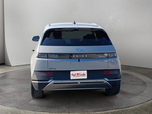 2023 Hyundai IONIQ 5 SE