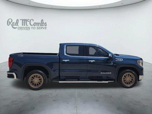 Pacific Blue Metallic 2021 GMC Sierra 1500 SLT